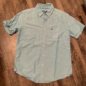 Men’s Aeropostale button up shirt